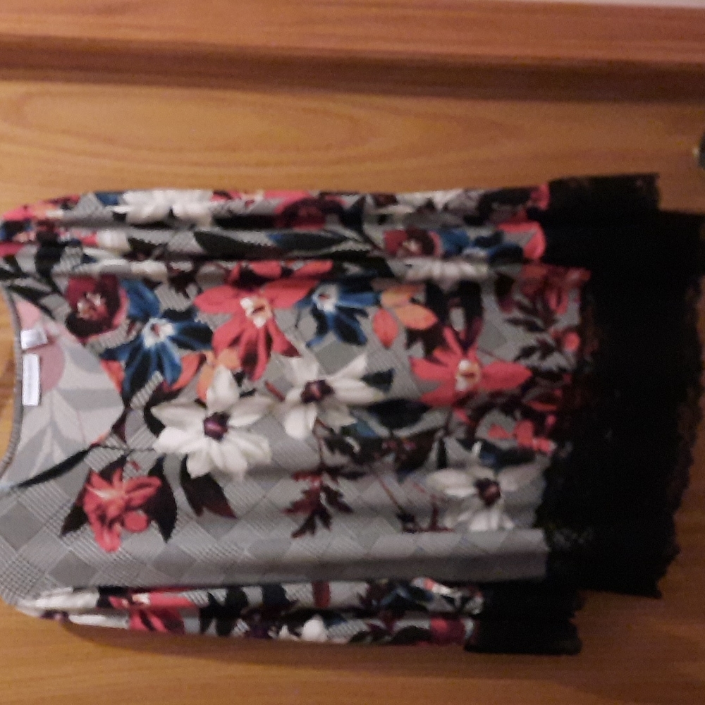 Susan Graver liquid Knit top.  Size large